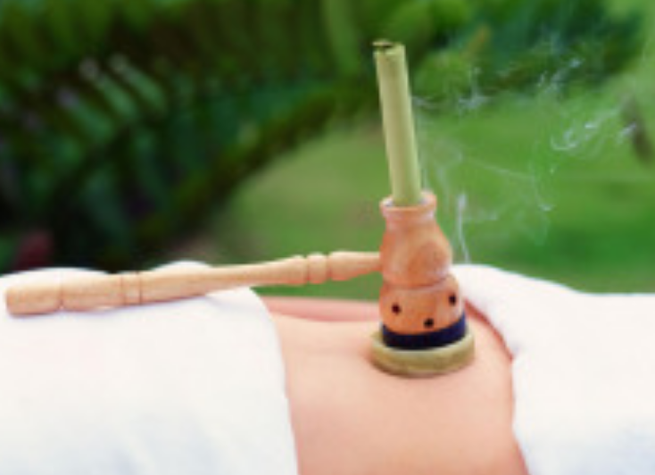 艾灸養(yǎng)生，叫你如何艾灸消除產(chǎn)后腹痛